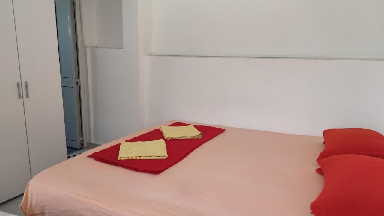 Guest'S House "Lindi&Roni" Apartment Ulcinj Exterior photo